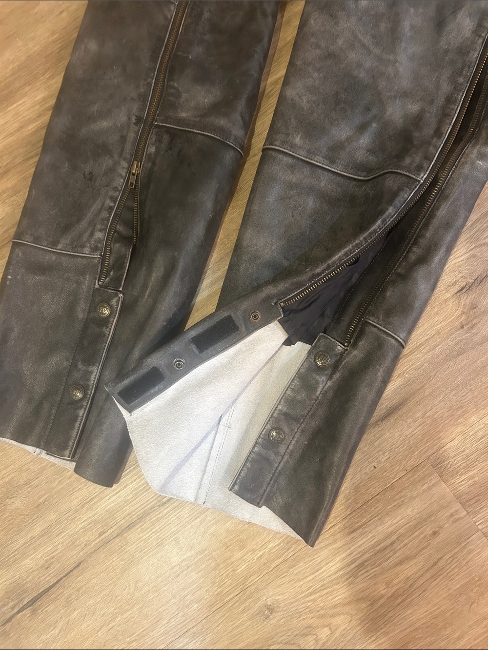 FirstGear Motorcycle Chaps - Picture 7 of 16